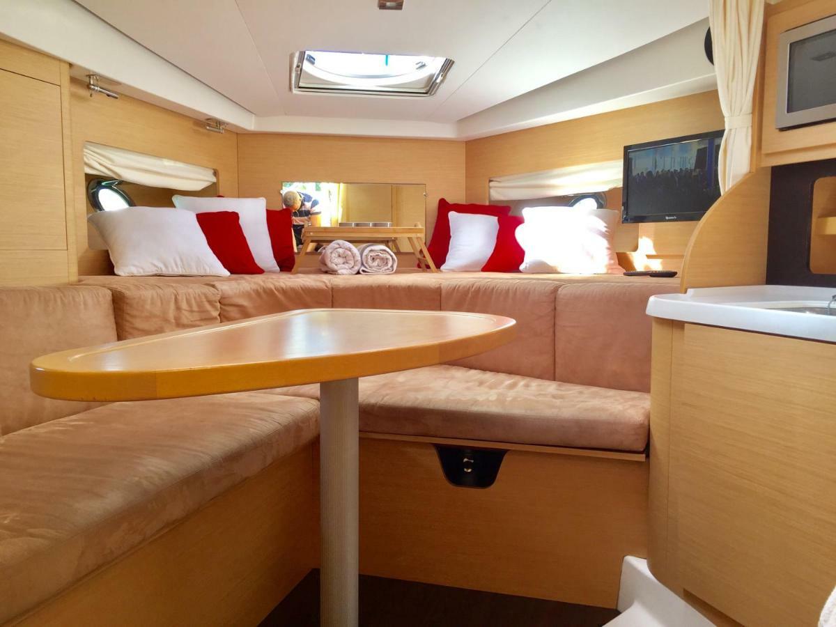 Bateau Haut Standing Privative - Nuit A Quai Port La Rochelle La Rochelle  Ngoại thất bức ảnh